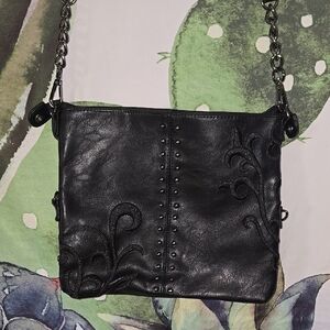 Elegant Black Leather Shoulder Bag
